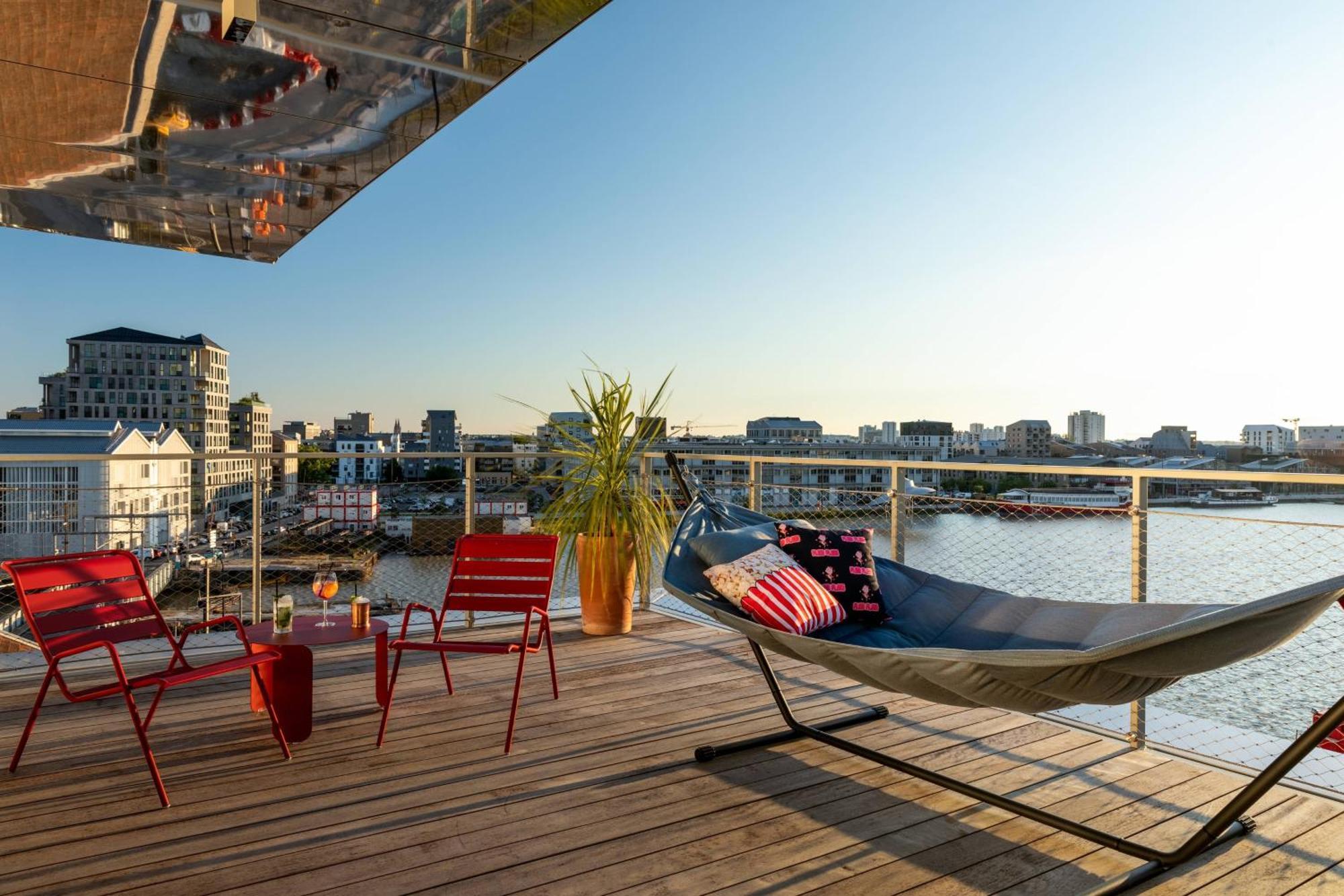 Moxy Bordeaux Ξενοδοχείο Εξωτερικό φωτογραφία