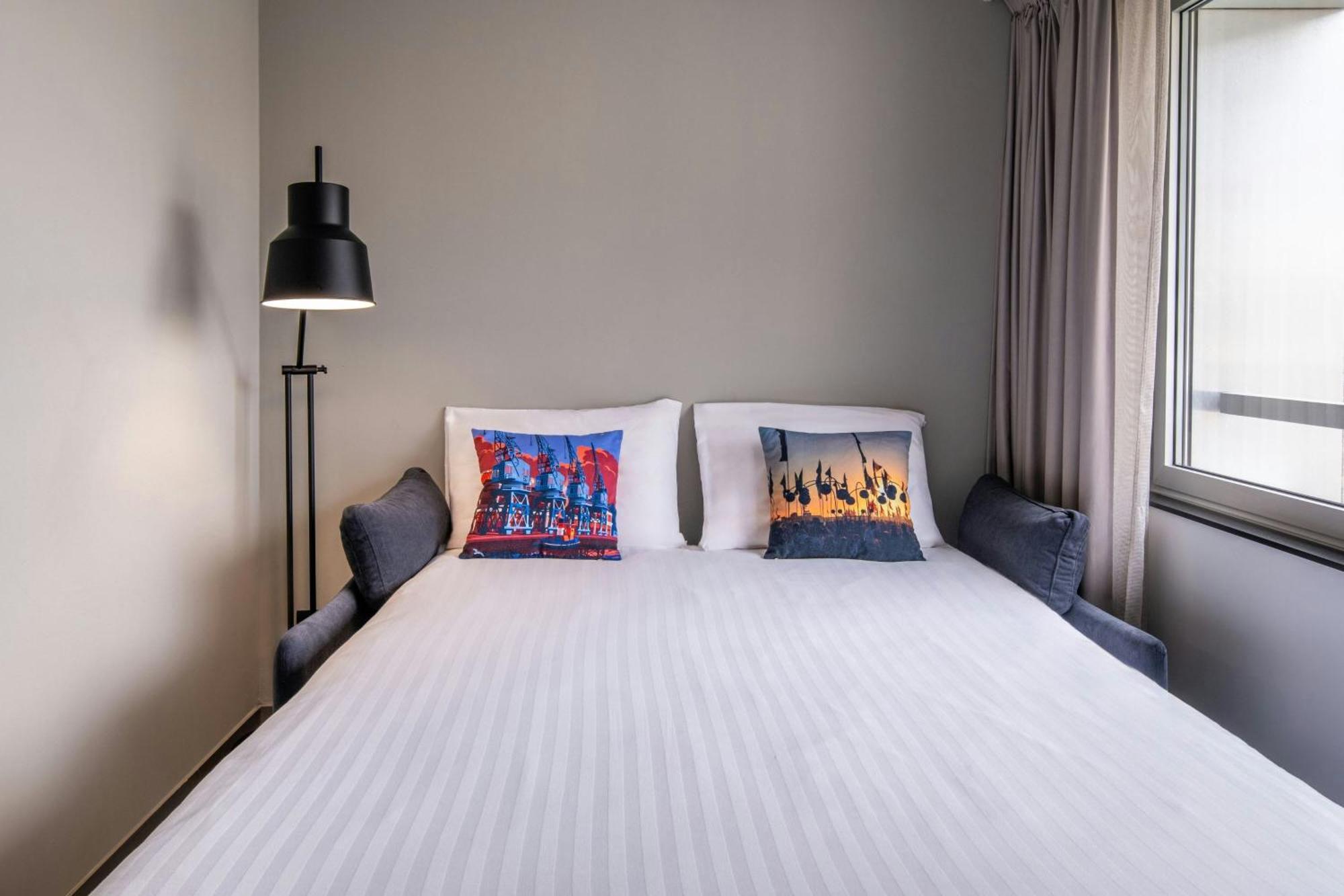 Moxy Bordeaux Ξενοδοχείο Εξωτερικό φωτογραφία