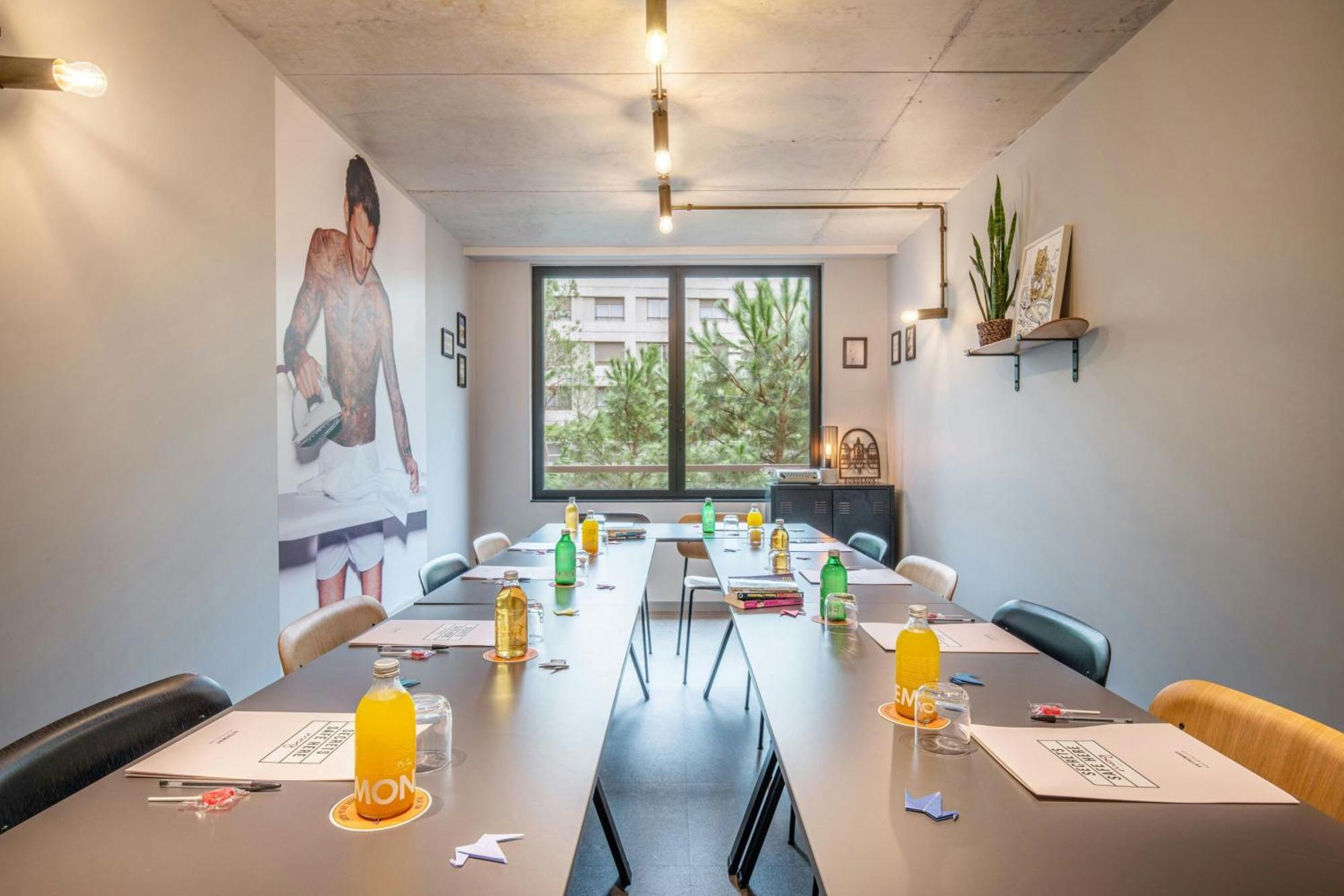 Moxy Bordeaux Ξενοδοχείο Εξωτερικό φωτογραφία