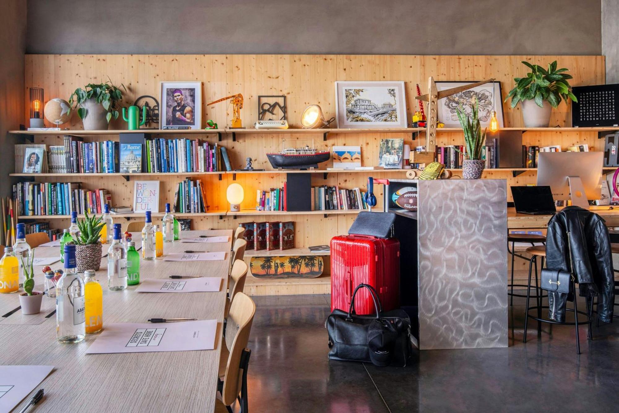 Moxy Bordeaux Ξενοδοχείο Εξωτερικό φωτογραφία